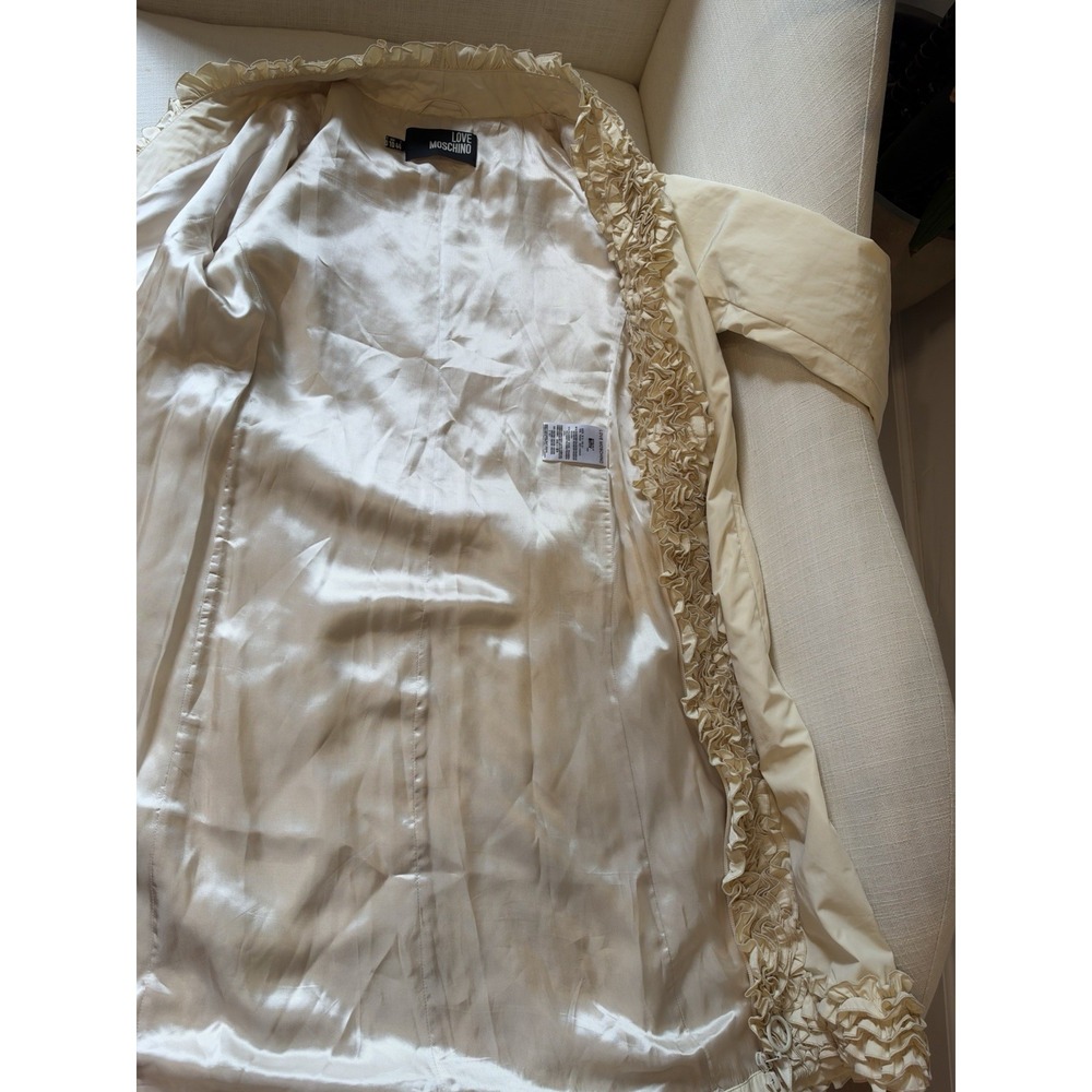 Love Moschino Ruffle Trim Coat Cream Belted US 8 - Picture 15 of 16